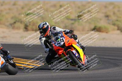 media/Oct-29-2022-CVMA (Sat) [[14c0aa3b66]]/Race 8 Supersport Middleweight/Folder 2/